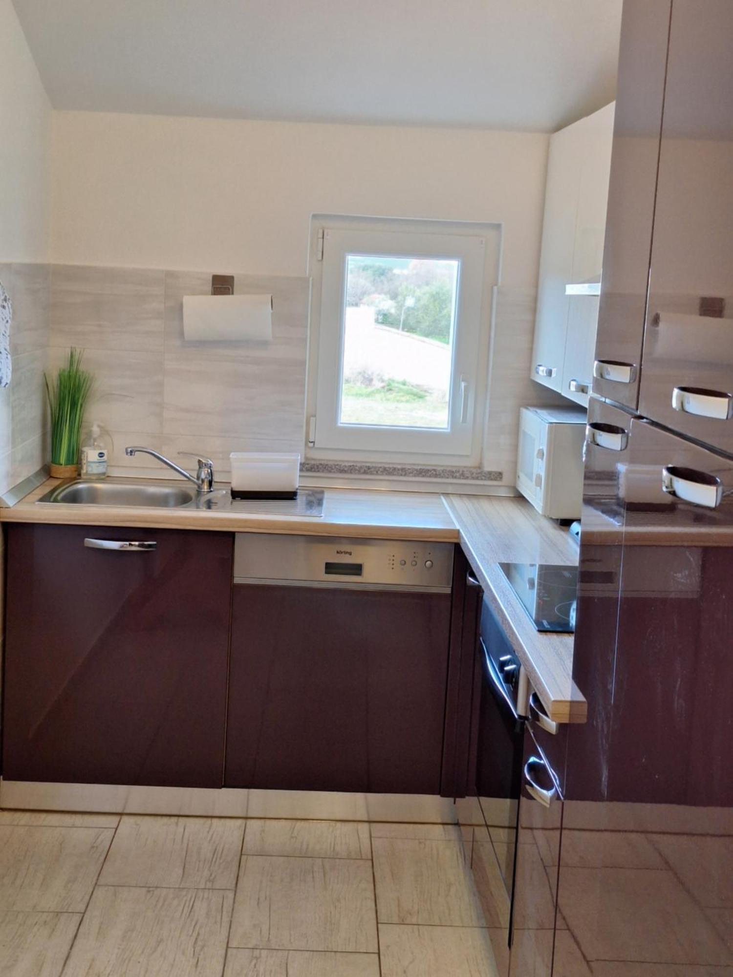 Apartment Dorina บูเย ภายนอก รูปภาพ