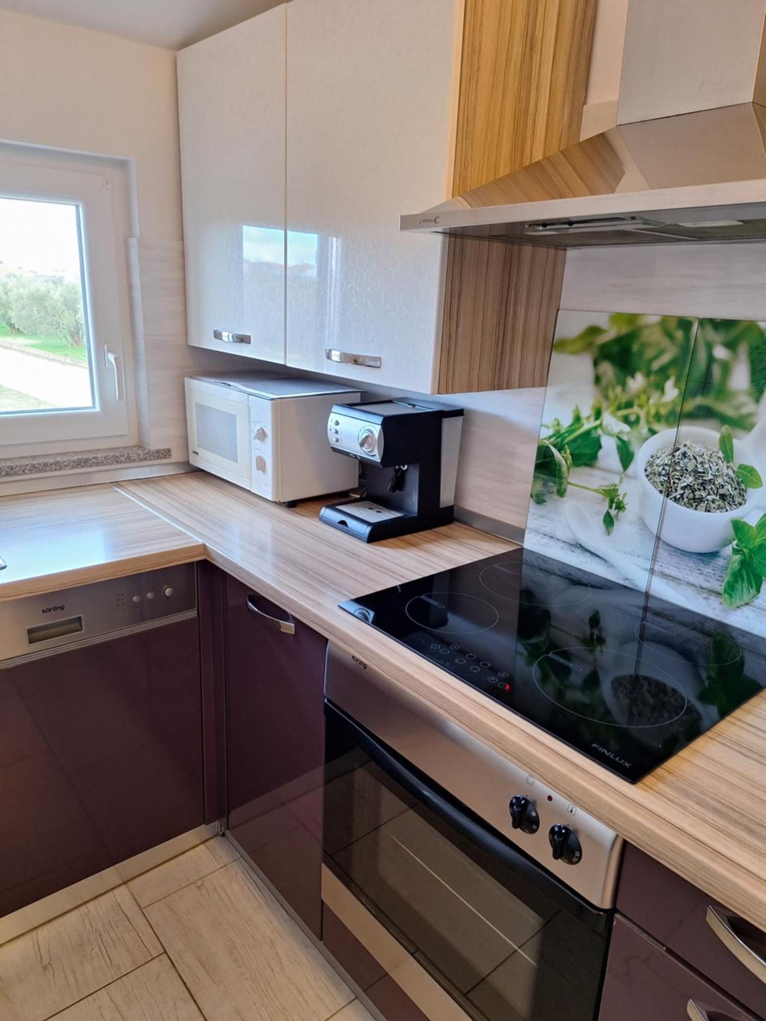 Apartment Dorina บูเย ภายนอก รูปภาพ